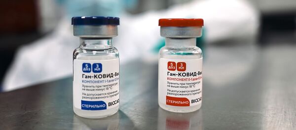 Производство российской вакцины против COVID-19 Спутник V (Гам-КОВИД-Вак) на примере тестовой серии препарата биотехнологической компанией BIOCAD в Санкт-Петербурге.  - 俄罗斯卫星通讯社