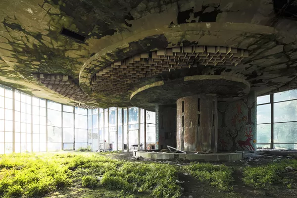 Снимок Coffee shop, Abkhazia французского фотографа Jonk, ставший победителем конкурса 2020 Earth Photo Снимок Coffee shop, Abkhazia французского фотографа Jonk, ставший победителем конкурса 2020 Earth Photo - 俄罗斯卫星通讯社