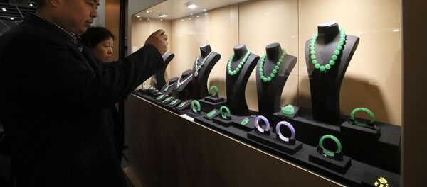 Нефритовые ожерелья в Гонконге - 俄罗斯卫星通讯社