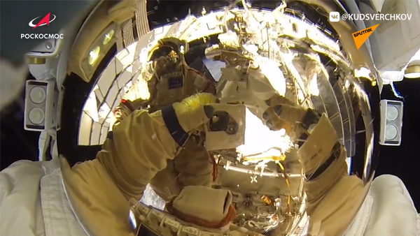 俄羅斯宇航員太空行走 - 俄羅斯衛星通訊社