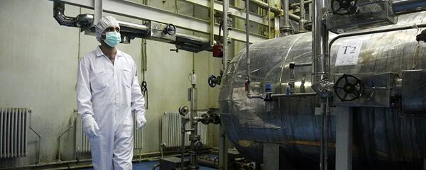 Работник завода по производству уранового топлива в Иране Работник завода по производству уранового топлива в Иране - 俄罗斯卫星通讯社