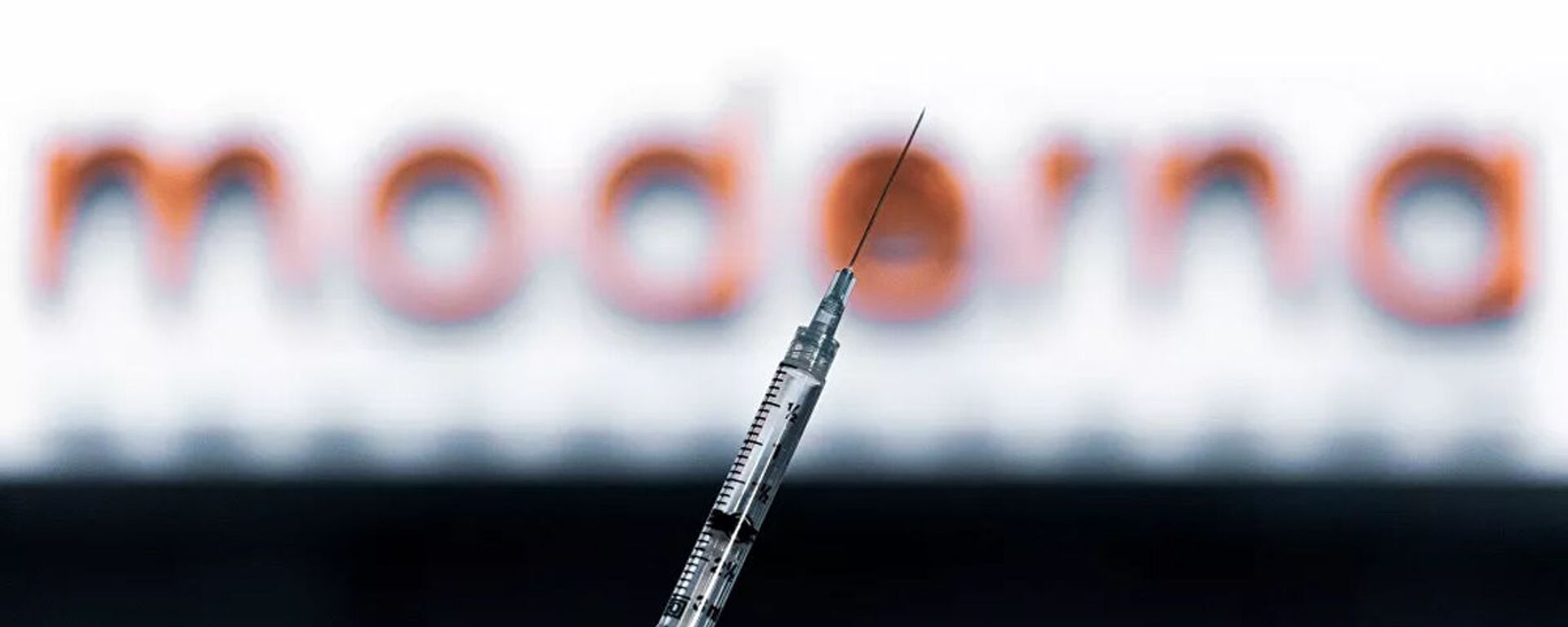 美國莫德納公司開始在英國進行針對“奧密克戎”的疫苗加強針試驗 - 俄羅斯衛星通訊社, 1920, 16.02.2022