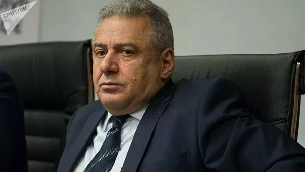 Вагаршак Арутюнян  - 俄羅斯衛星通訊社