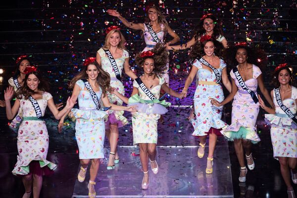 “2021年法国小姐”选美比赛的参赛者 - 俄罗斯卫星通讯社