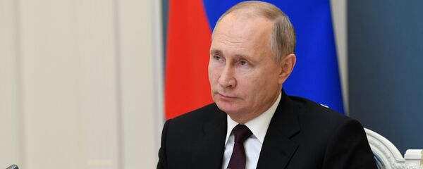  21 декабря 2020. Президент РФ Владимир Путин проводит видеоконференцию в ситуационном центре Кремля по случаю подписания меморандума между НИЦЭМ имени Гамалеи, компанией АстраЗенека, РФПИ и Р-Фарм в области профилактики новой коронавирусной инфекции (COVID-19). - 俄罗斯卫星通讯社