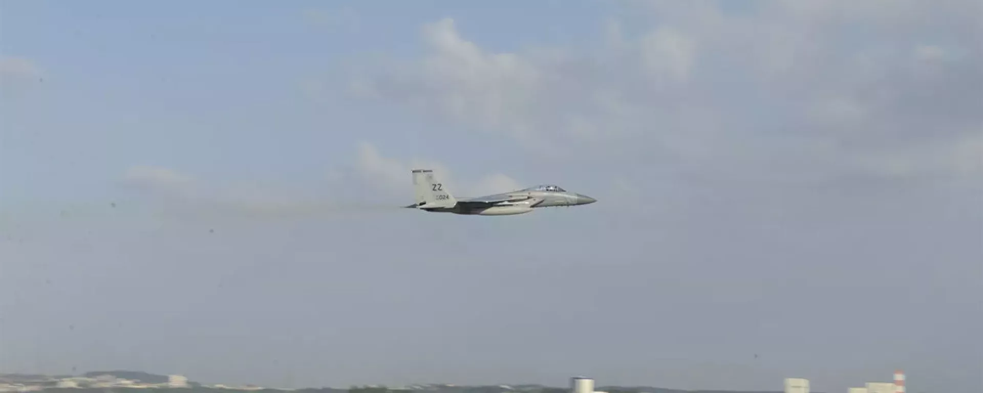 日媒稱，美國空軍的八架戰鬥機和五架加油機已從位於日本的基地起飛 - 俄羅斯衛星通訊社, 1920, 02.08.2022
