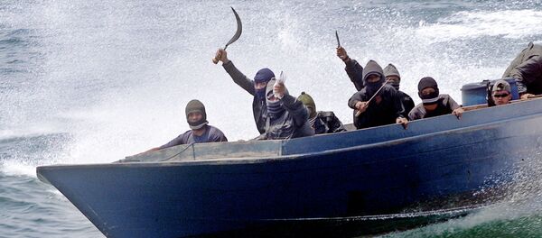 Имитация нападения пиратов на грузовое судно в Индонезии - 俄罗斯卫星通讯社