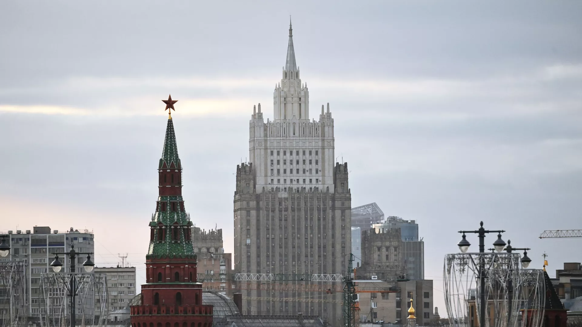 俄外交部：俄罗斯宣布保加利亚和罗马尼亚大使馆11名工作人员为不受欢迎的人 - 俄罗斯卫星通讯社, 1920, 13.05.2022
