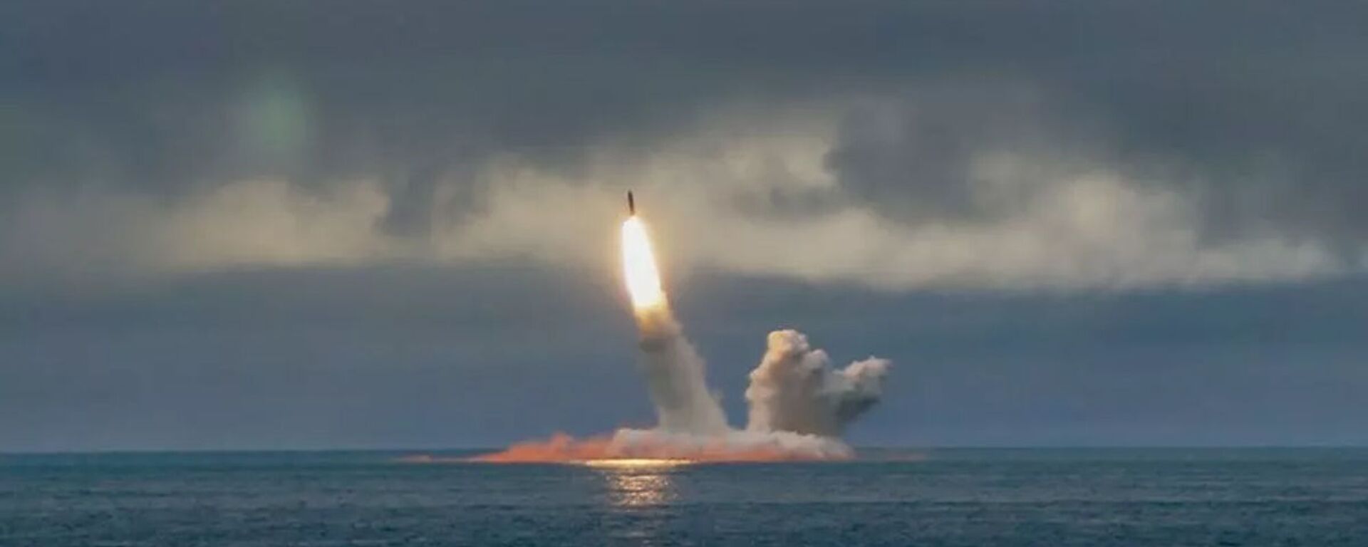 Пуск баллистической ракеты Булава в Баренцевом море - 俄罗斯卫星通讯社, 1920, 13.02.2021