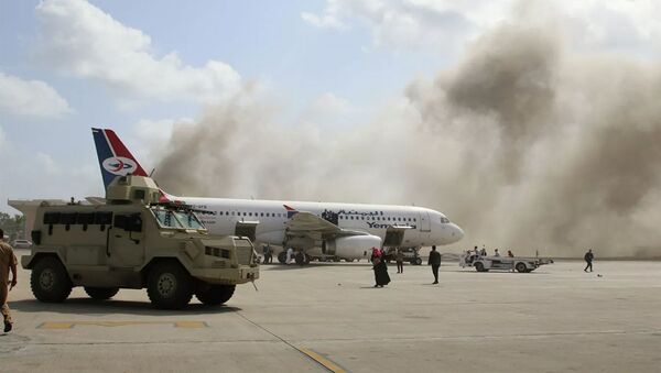 Взрыв в аэропорту города Аден, Йемен - 俄罗斯卫星通讯社
