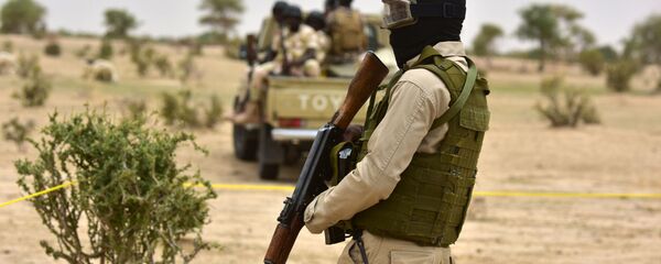 Военный патруль в Нигере. Архивное фото Военный патруль в Нигере. Архивное фото - 俄罗斯卫星通讯社