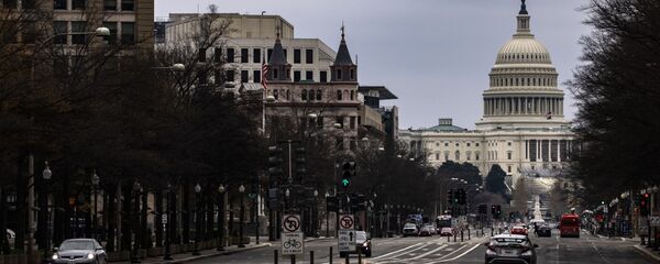 Здание Капитолия за проволокой в Вашингтоне - 俄罗斯卫星通讯社
