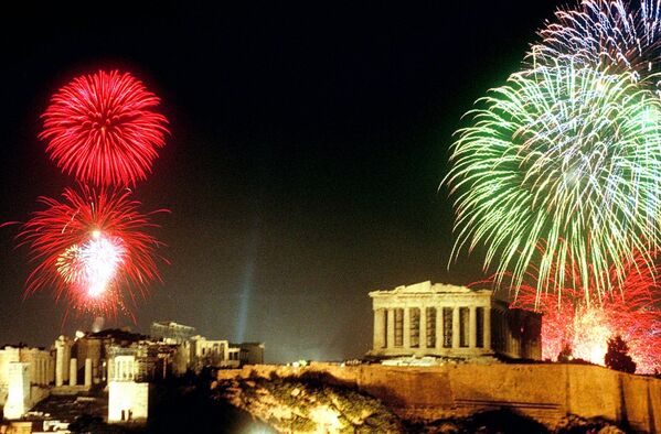 1998年，希腊雅典卫城迎新焰火秀 - 俄罗斯卫星通讯社