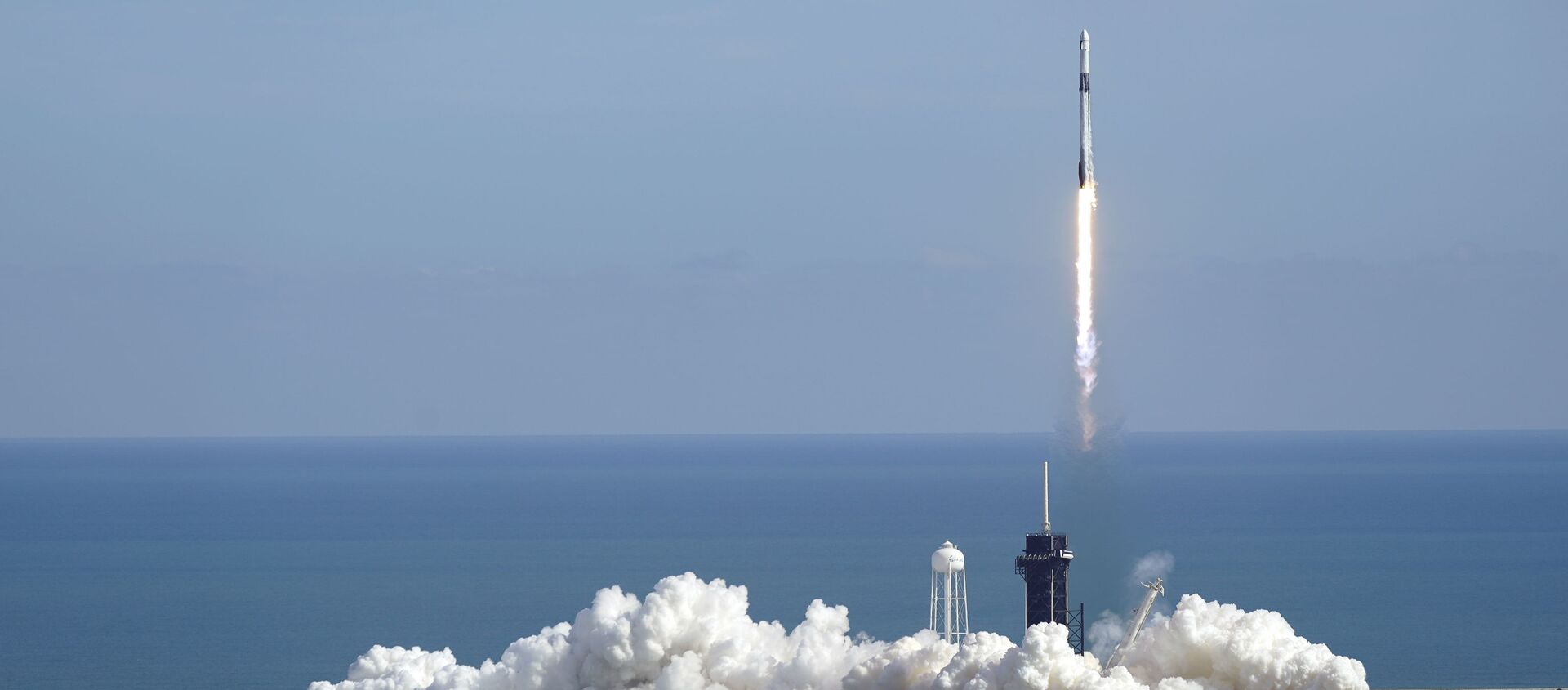 Старт ракеты-носителя Falcon 9 - 俄羅斯衛星通訊社, 1920, 02.02.2021