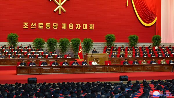 Лидер Северной Кореи Ким Чен Ын выступает на восьмом съезде Трудовой партии Кореи в Пхеньяне, КНДР - 俄羅斯衛星通訊社