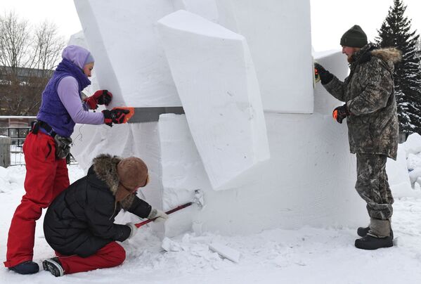 ХXI Сибирский фестиваль снежной скульптуры в Новосибирске - 俄罗斯卫星通讯社