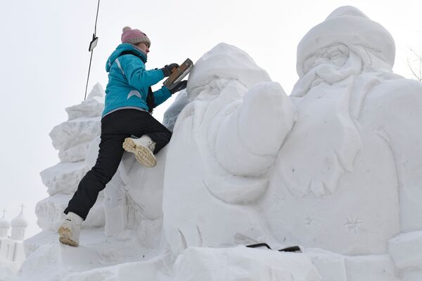 ХXI Сибирский фестиваль снежной скульптуры в Новосибирске - 俄羅斯衛星通訊社