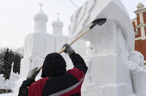 ХXI Сибирский фестиваль снежной скульптуры в Новосибирске - 俄羅斯衛星通訊社