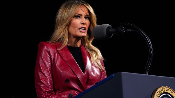 梅拉尼娅·特朗普 - 俄罗斯卫星通讯社