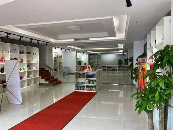 兩周內百餘家中國批發公司到訪在廣州的俄羅斯食品展覽館 - 俄羅斯衛星通訊社