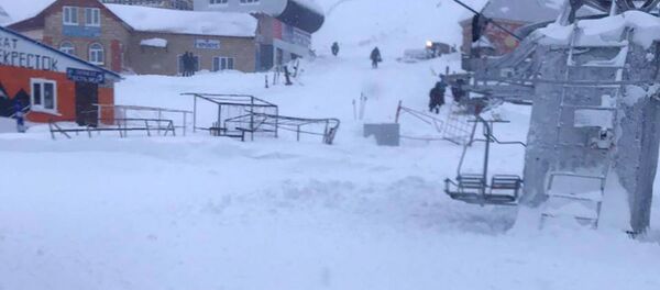 Место схода лавины в Домбае у горы Мусса-Ачитара - 俄羅斯衛星通訊社