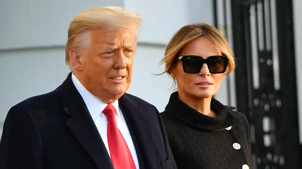 Дональд и Меланья Трамп покидают Белый дом - 俄羅斯衛星通訊社