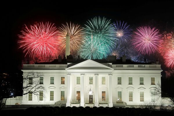 美國總統就職典禮慶祝焰火在白宮上空燃放 - 俄羅斯衛星通訊社
