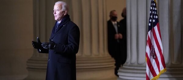 Джо Байден во время обращения к американцам после своей инаугурации. 20 января 2021 - 俄罗斯卫星通讯社