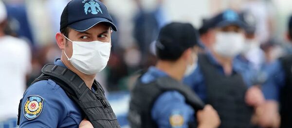 伊斯坦布爾一男子持刀襲擊三名俄羅斯人 - 俄羅斯衛星通訊社