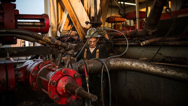Добыча сланцевой нефти в Северной Дакоте. США - 俄罗斯卫星通讯社