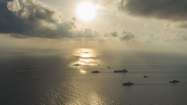 ВМС США и Сингапура в Южно-Китайском море - 俄罗斯卫星通讯社