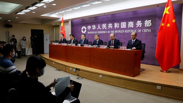 中國商務部否認中方正考慮替換中美全面經濟對話牽頭人 - 俄羅斯衛星通訊社