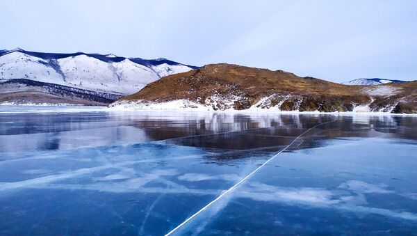 Лед на озере Байкал - 俄羅斯衛星通訊社