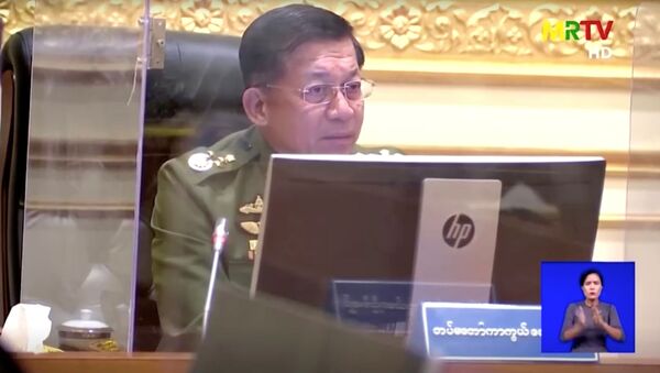 Генерал Мин Аунг Хлаинг выступает по телевидению после государственного переворота в Мьянме - 俄罗斯卫星通讯社