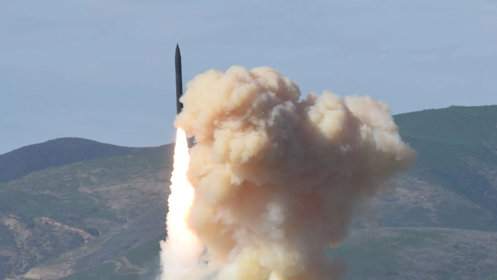 Запуск ракеты в военной базы США