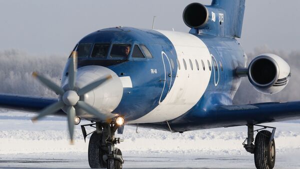 俄工贸部长：雅克-40飞机从长期看或使用氢发动机 - 俄罗斯卫星通讯社