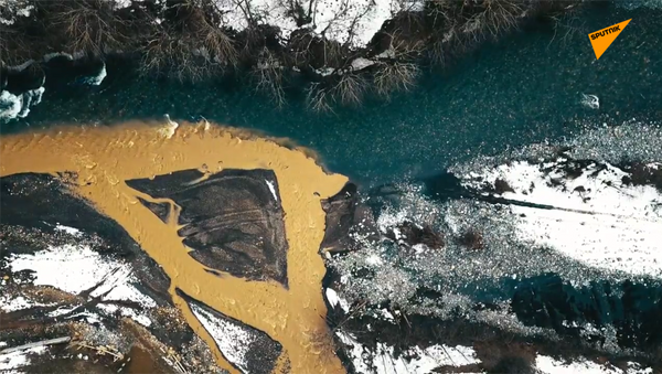 相見之地-阿迪格。鏡頭記錄下不同水溫河水交匯時美景 - 俄羅斯衛星通訊社