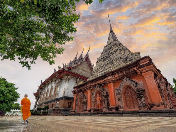 泰国摄影师Athichitra选送的《Wat klang bang kaew》获评2020年维基爱古迹国际摄影大赛奖项。 - 俄罗斯卫星通讯社