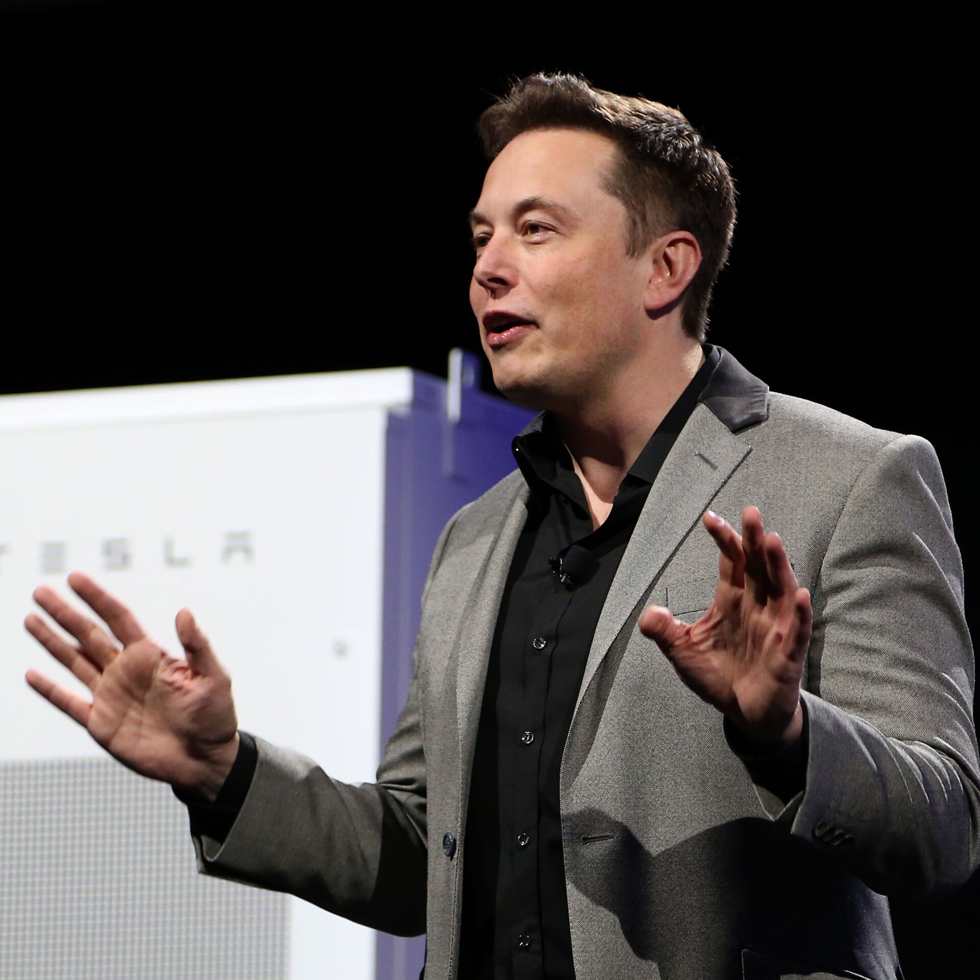 Elon Musk Twitter live updates: Rep. Ro Khanna speaks out
