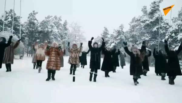 婀娜舞姿挑戰-45攝氏度 - 俄羅斯衛星通訊社