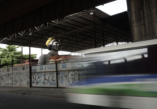 里约热内卢狂欢节因新冠疫情遭停办，期间使用的游行花车也被拆解。 - 俄罗斯卫星通讯社