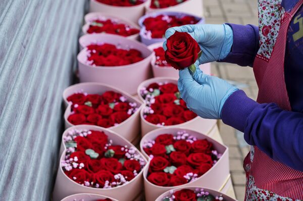 香港花店正在出售的情人節鮮花。 - 俄羅斯衛星通訊社