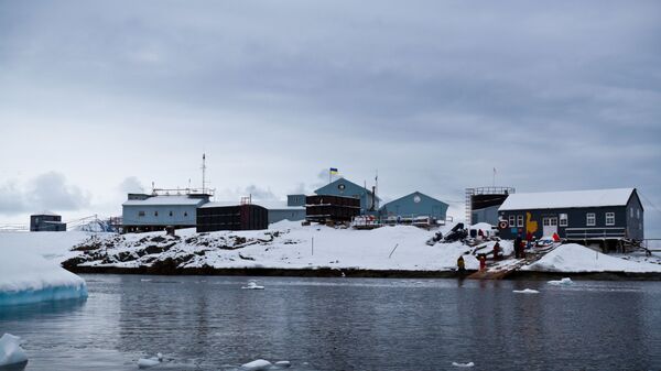 乌克兰极地探险家取消南极洲上的标识