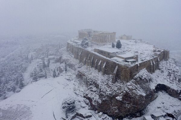 雅典卫城的雪景。 - 俄罗斯卫星通讯社