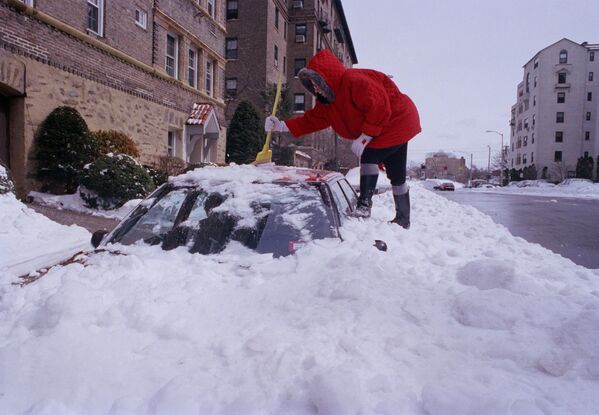 纽约强暴风雪过后的影响，1993年。 - 俄罗斯卫星通讯社