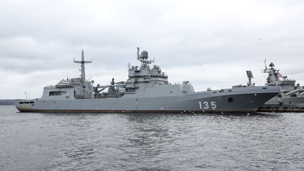 Большой десантный корабль проекта 11711 Иван Грен - 俄罗斯卫星通讯社
