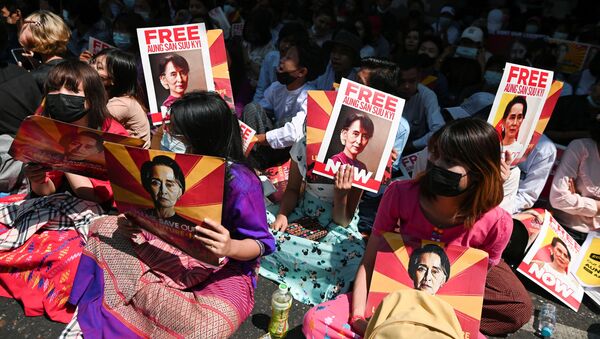 Протесты в Мьянме против военного переворота - 俄羅斯衛星通訊社