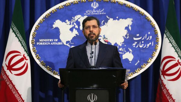 Официальный представитель Министерства иностранных дел Ирана Саид Хатибзаде во время пресс-конференции в Тегеране - 俄罗斯卫星通讯社