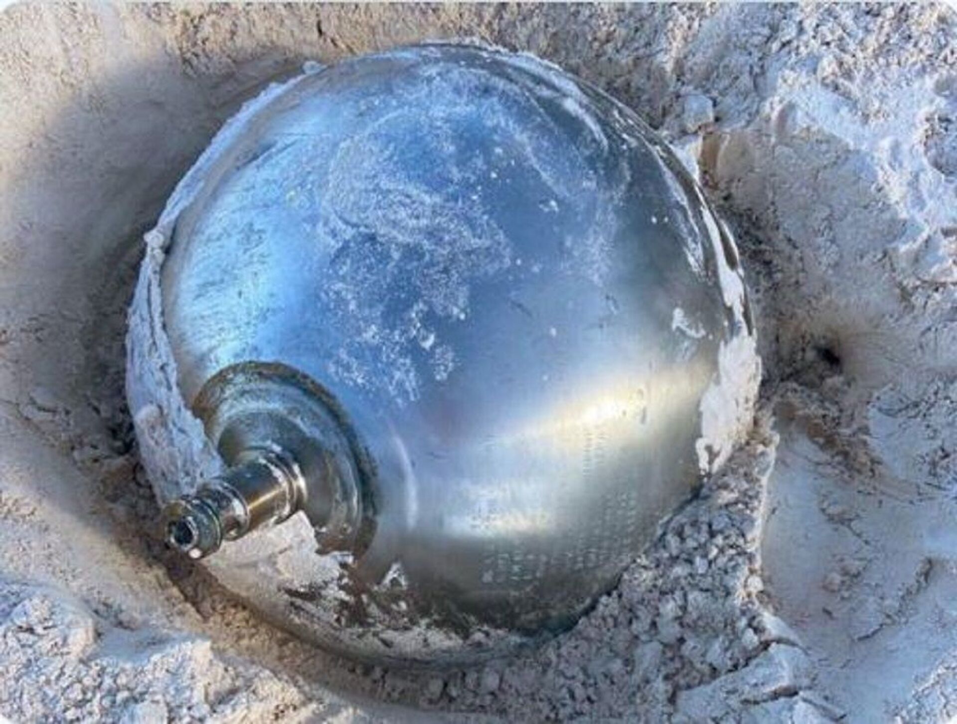 巴哈马海滩惊现带有俄语铭文的钛球 - 俄罗斯卫星通讯社, 1920, 02.03.2021