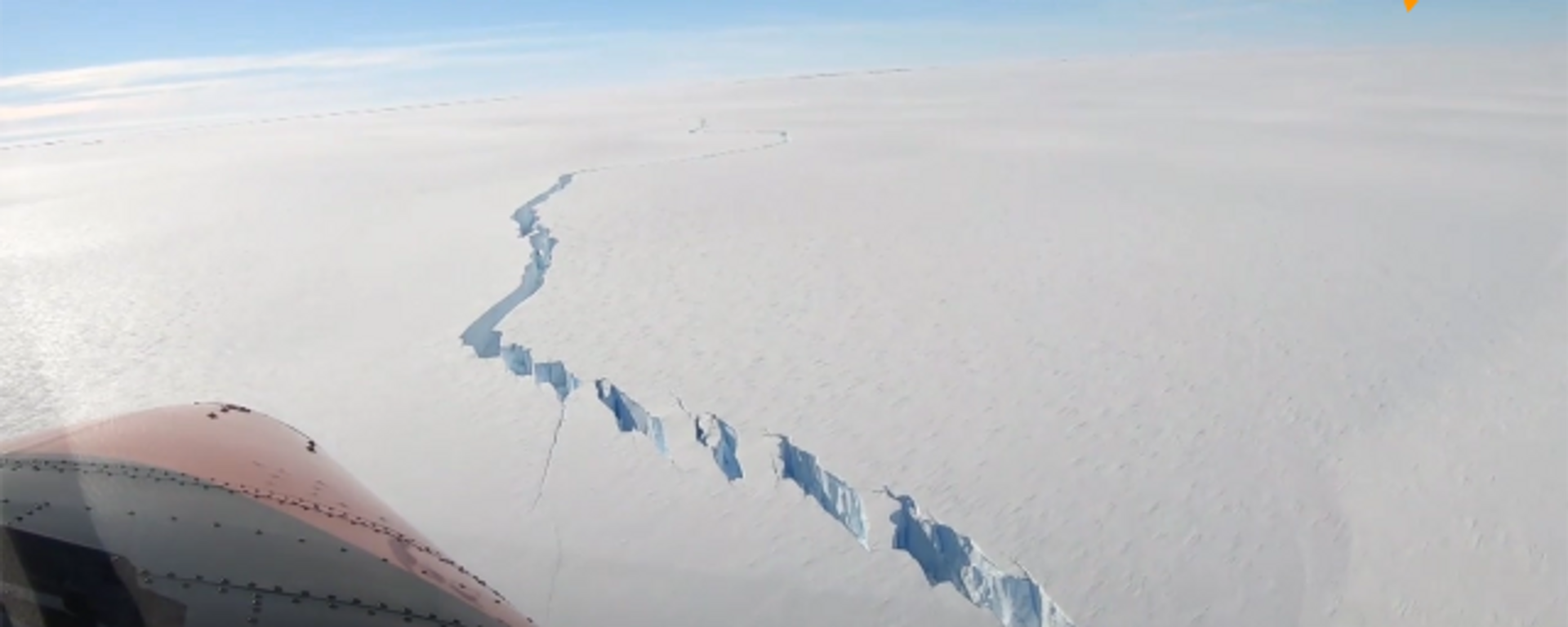  南極洲一巨大冰山脫落 - 俄羅斯衛星通訊社, 1920, 25.01.2023